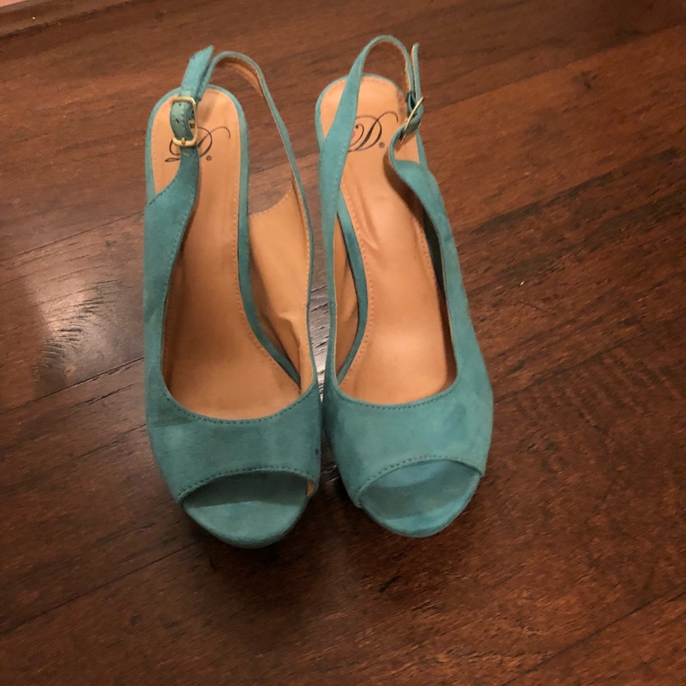 Green platform sandals